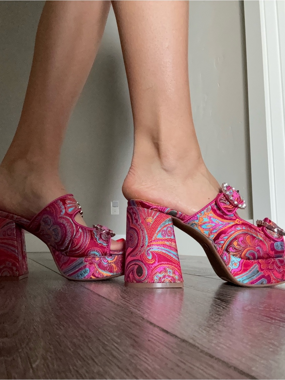 Gianni Bini Hot Pink Paisley Platform Mules